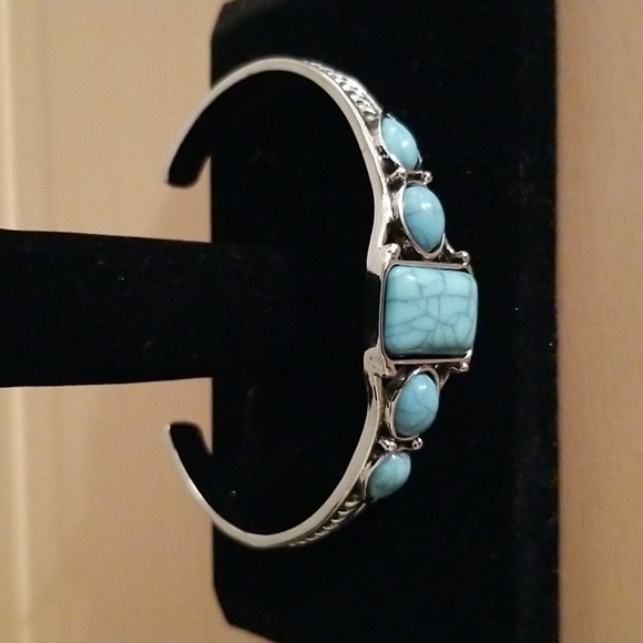 Faux Turquoise Fashion Bracelet Cuff - Picture 4 of 5